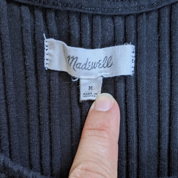 Madewell | Button down crop tank top - Picture 2 of 4